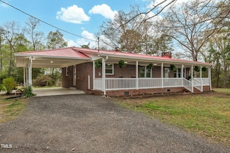 1979 N Carolina 119, Leasburg, NC 27291
