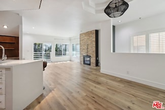 1160 Granville Ave Unit 104, Los Angeles, CA 90049