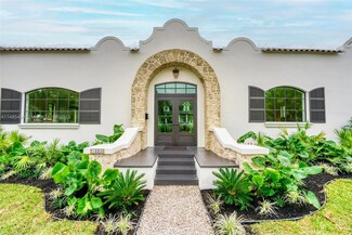 1038 NE 88th St, Miami, FL 33138