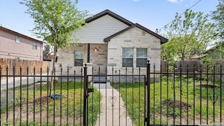 212 W Baylor, San Antonio, TX 78204