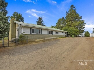733 Pringle Rd, Weiser, ID 83672