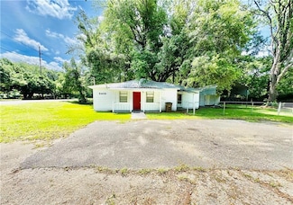 5405 Moffett Rd, Mobile, AL 36618