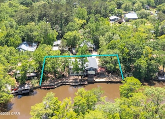 7930 Bunker Rd, Vernon, FL 32462