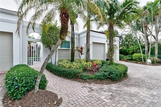 8425 Sabal Palm Ct, Vero Beach, FL 32963