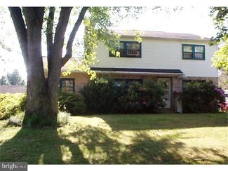 2841 Saint Peters Rd, Elverson, PA 19520