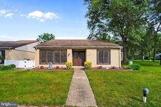 603B Bosworth Ct, Manchester, NJ 08759