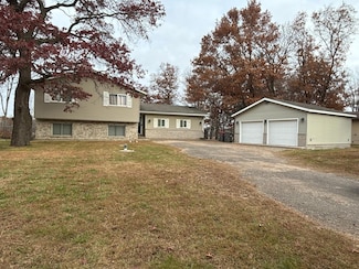 5740 314th St, Stacy, MN 55079