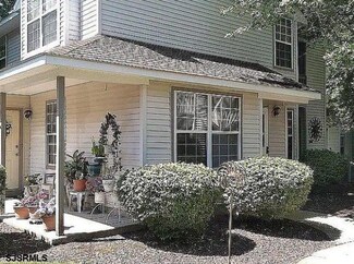 161 S Edgewater Dr, Galloway, NJ 08205