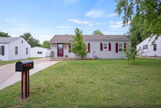 908 SE 3rd St, Newton, KS 67114