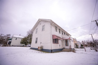 497 24th St, Niagara Falls, NY 14303