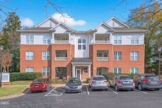 1721 Tiffany Bay Ct Unit 204, Raleigh, NC 27609