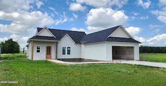125 Chase Dr, Scott, LA 70583