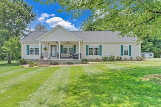 414 Mallard Cove Rd, Moneta, VA 24121