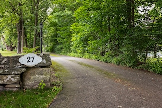 27 N Brigham Hill Rd, Grafton, MA 01536