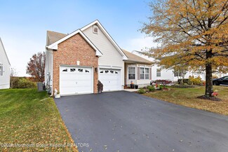 12 Silver Maple Ln, Howell, NJ 07731