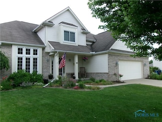 26608 Amberwood Dr, Perrysburg, OH 43551