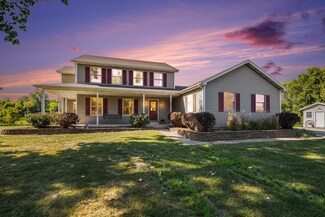 959 E Hinchman Rd, Berrien Springs, MI 49103