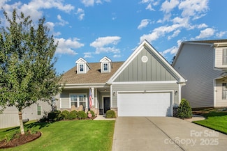 142 Canada Dr, Statesville, NC 28677