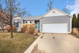 416 Upton Dr, Saint Joseph, MI 49085
