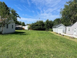13814 Leroy Ave, Cleveland, OH 44135