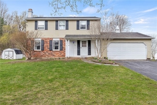 127 Smokey Hollow Rd, Baldwinsville, NY 13027