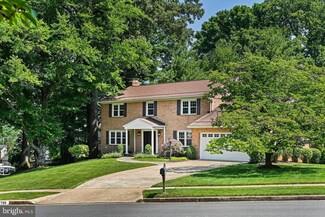 7729 Falstaff Rd, McLean, VA 22102