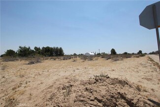 13599 Petaluma Rd, Victorville, CA 92392