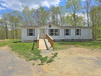 1188 Easter Ln, Blue Ridge, VA 24064