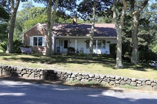 57 Longview Dr, Centerville, MA 02632