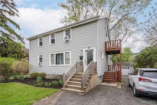 43 Linwood Ave, Williamsville, NY 14221