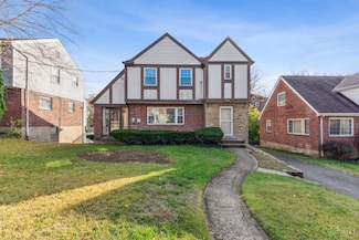589 Woodside Heights, Cincinnati, OH 45217