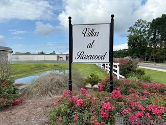 17487 Berkshire Dr, Prairieville, LA 70769
