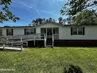 1039 Cherrytree Rd NE, Winnabow, NC 28479