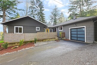 19547 53rd Ave NE, Lake Forest Park, WA 98155