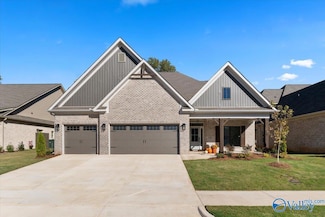 1904 Rosebury Ln SW, Huntsville, AL 35803