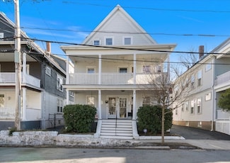 5 Gardner St Unit 2, Salem, MA 01970