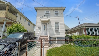 55 128th Ave, Jamaica, NY 11434