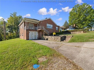 1921 Bona Vista Dr, Charleston, WV 25311