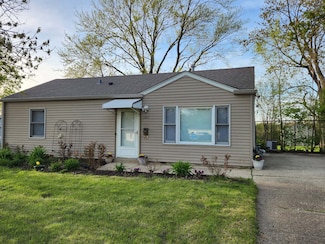 1807 Burry Circle Dr, Crest Hill, IL 60403