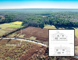 61 Thompson St, Middleborough, MA 02346