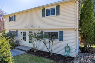 108 Central St, Acton, MA 01720
