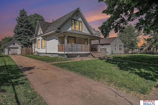 240 E 15th St, Fremont, NE 68025