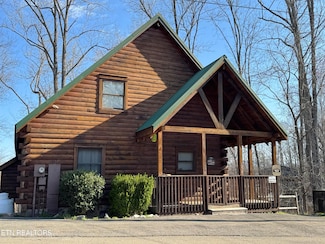 4218 Dollys Dr, Sevierville, TN 37876