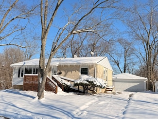 807 Blackhawk Dr, University Park, IL 60484