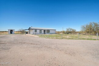 8716 N Custer Dr, Florence, AZ 85132
