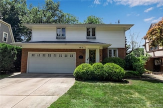 198 Smallwood Dr, Buffalo, NY 14226