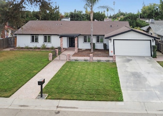 3515 W Iris Ave, Visalia, CA 93277