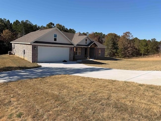 4080 Creek Top, Bauxite, AR 72011