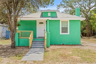 8215 N 14th St, Tampa, FL 33604