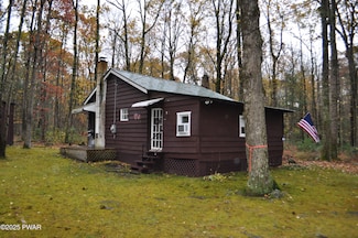 19-C-881 Whispering Pines, Hawley, PA 18428